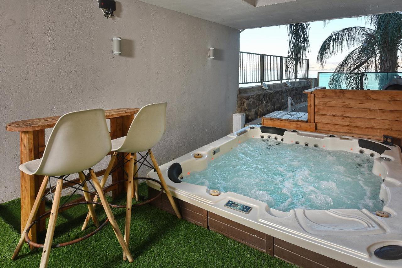 Nofim Suites Tiberias Exterior foto